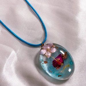 Pendant necklace